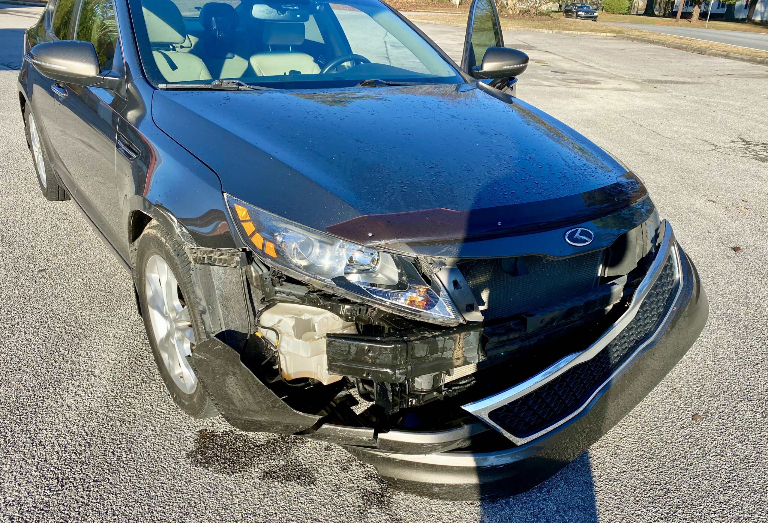 Car accident in Carrollton Georgia - Kia Optima with front end damage in Georgia