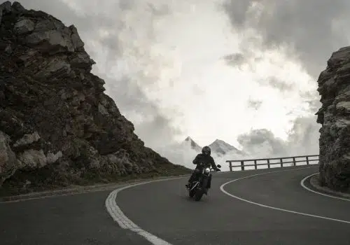 ws accident and injury lawyers lagrange georgia motorcycle accident rider on winding road